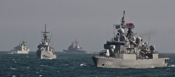 Des navires de guerre de l'OTAN à un exercice militaire en mer Noire - Sputnik Afrique