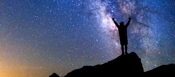 Une autre planète habitable? Les internautes y croient! - Sputnik Afrique