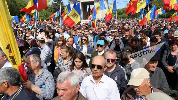 A Chisinau, des manifestants demandent la démission du gouvernement - Sputnik Afrique