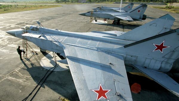 Le chasseur MiG-31 russe de la Flotte Pacifique de la Russie - Sputnik Afrique