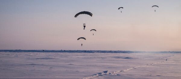 Учения спецназа Чеченской Республики в районе Северного полюса - Sputnik Afrique