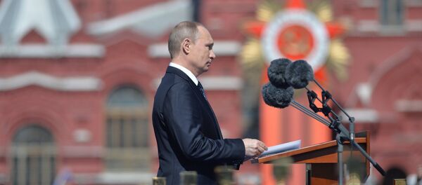 Президент РФ В.Путин на военном параде в честь 70-й годовщины Победы в ВОВ - Sputnik Afrique
