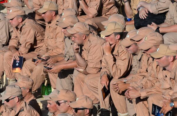 Les militaires au concert à Palmyre - Sputnik Afrique