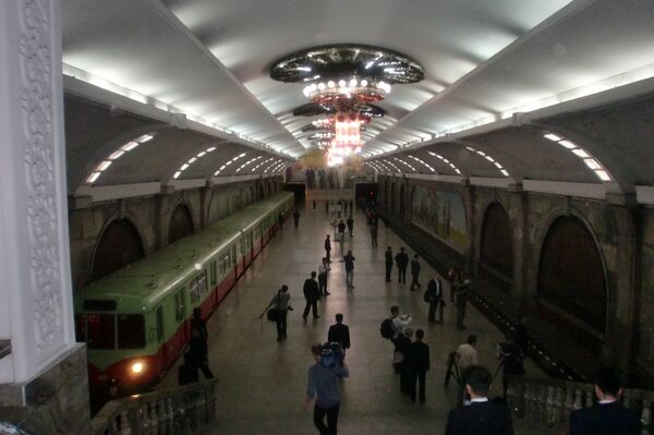 Le métro de Pyongyang - Sputnik Afrique