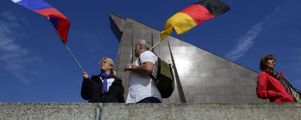 Drapeaux russe et allemand - Sputnik Afrique