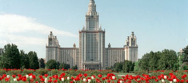 Le Bâtiment principal de l'Université de Moscou - Sputnik Afrique