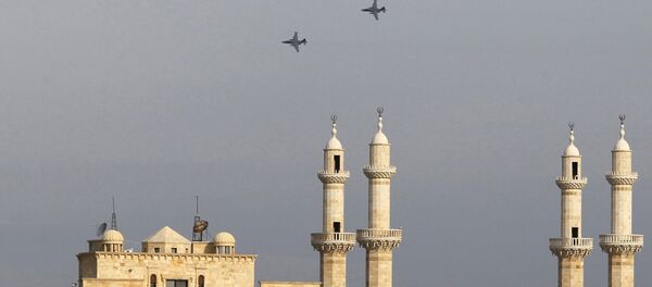 Les avions russes dans le ciel syrien dans la province de Lattaquié - Sputnik Afrique