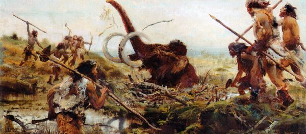 Zdenek Burian. Chasse au mammouth dans le marais - Sputnik Afrique