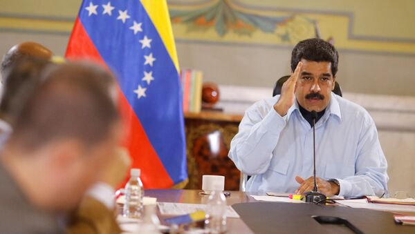 Maduro appelle à boycotter la presse bourgeoise - Sputnik Afrique