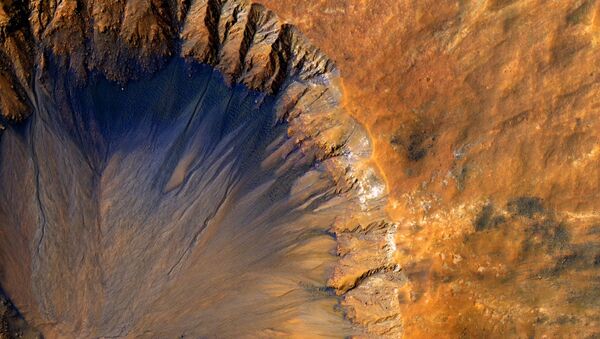 Un cratère sur la surface de Mars - Sputnik Afrique