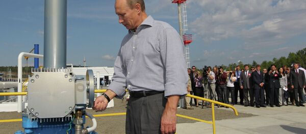Vladimir Poutine lance la section russe de l'oléoduc russe-chinois en 2010 - Sputnik Afrique