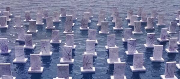 Un cimetière flottant en hommage aux migrants morts noyés en Méditerranée - Sputnik Afrique