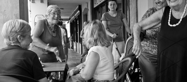 Les conseils des centenaires pour vivre bien et longtemps - Sputnik Afrique