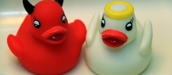 Ange et démon - Sputnik Afrique