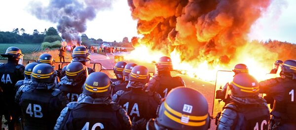 Une manifestation contre la loi Travail Une manifestation contre la loi Travail - Sputnik Afrique