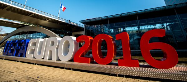 Lettres géantes Euro 2016 à Lille - Sputnik Afrique