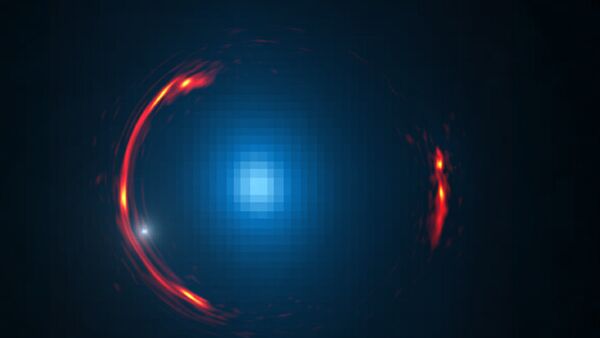 L'anneau d'Einstein autour de la galaxie SDP.81 - Sputnik Afrique