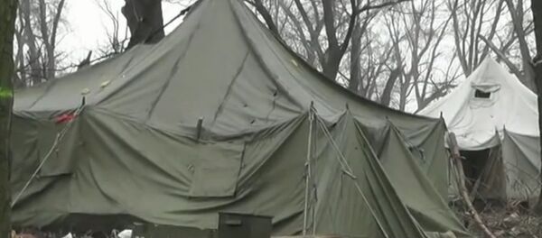 Tentes ukrainiennes. Image d'illustration - Sputnik Afrique