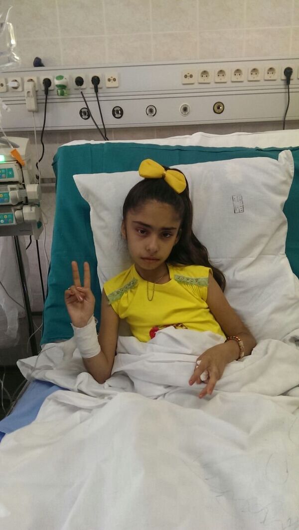 Une petite Syrienne mutilée par les terroristes admise dans un hôpital moscovite - Sputnik Afrique