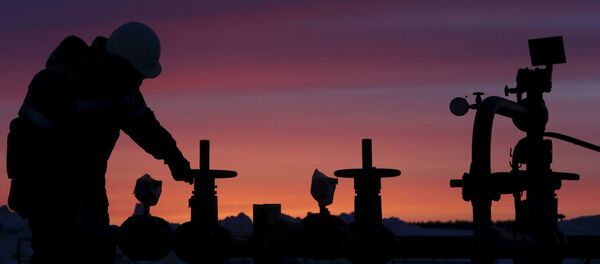 Pétrole: Moscou et Riyad s'allient pour faire grimper les prix - Sputnik Afrique