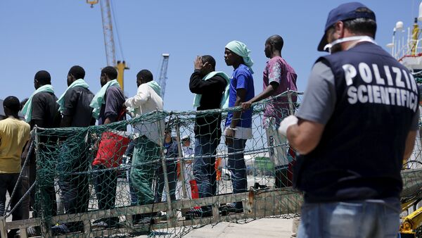 Migrants en Italie - Sputnik Afrique