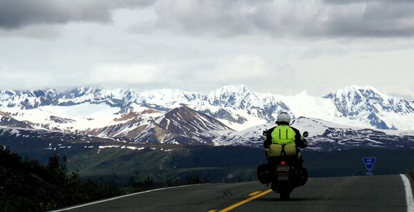Denali Highway, route non goudronnée d'Alaska. - Sputnik Afrique