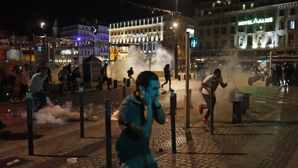 Violences lors de l'Euro-2016 à Marseille, le 11 juin, 2016.  - Sputnik Afrique