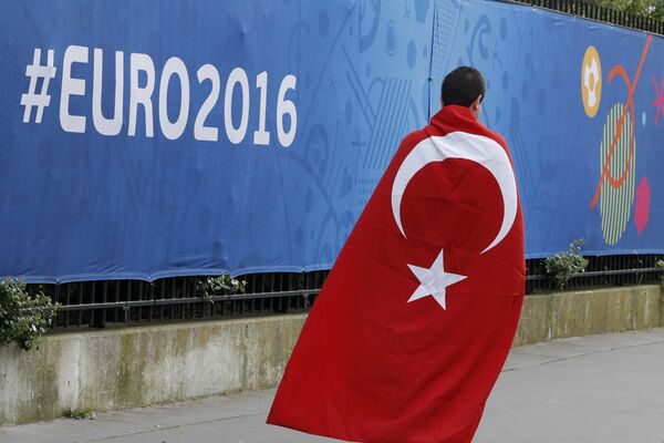 Les vraies émotions des supporters lors de l’Euro 2016 - Sputnik Afrique