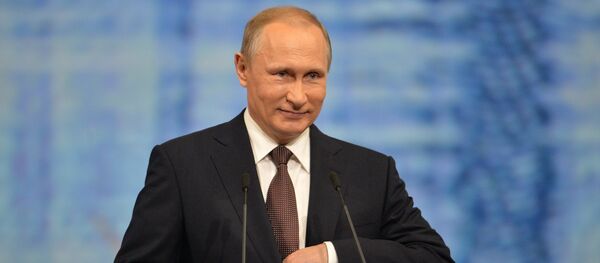 Le président russe Vladimir Poutine au Forum économique de Saint-Pétersbourg. Le président russe Vladimir Poutine au Forum économique de Saint-Pétersbourg. - Sputnik Afrique