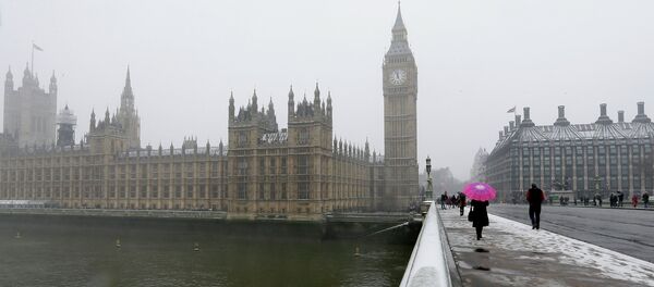 Le Palais de Westminster où siège le parlement britannique - Sputnik Afrique
