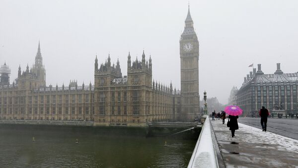 Le Palais de Westminster où siège le parlement britannique - Sputnik Afrique