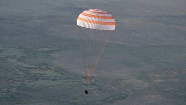 Une capsule Soyouz TMA atterrit au Kazakhstan - Sputnik Afrique
