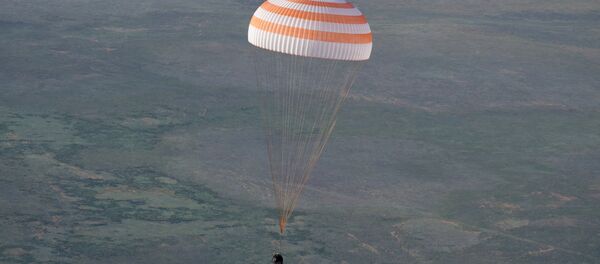 Une capsule Soyouz TMA atterrit au Kazakhstan - Sputnik Afrique