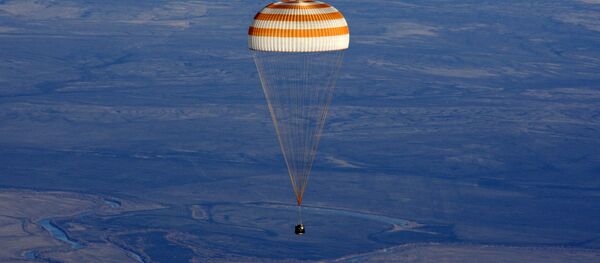 Atterrissage d'une capsule Soyouz - Sputnik Afrique
