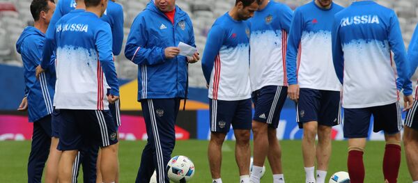 L'équipe russe s'entraîne à Toulouse avant le match contre le Pays de Galles - Sputnik Afrique