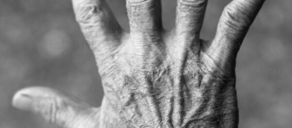 une main - Sputnik Afrique