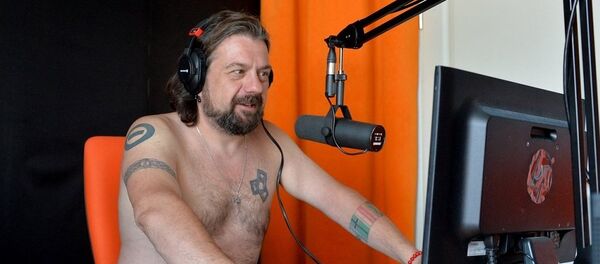 Déshabillez-vous et travaillez! Un ‪flashmob‬ extraordinaire a envahi l'‪Internet‬ biélorusse - Sputnik Afrique