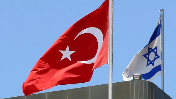 Le drapeau turc et le drapeau israélien - Sputnik Afrique