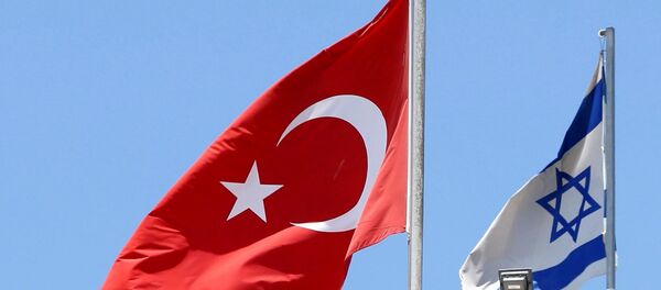 Le drapeau turc et le drapeau israélien - Sputnik Afrique