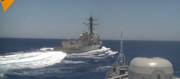 En Méditerranée, le destroyer américain USS Gravely s’est dangereusement approché du patrouilleur russe Iaroslav Moudry - Sputnik Afrique