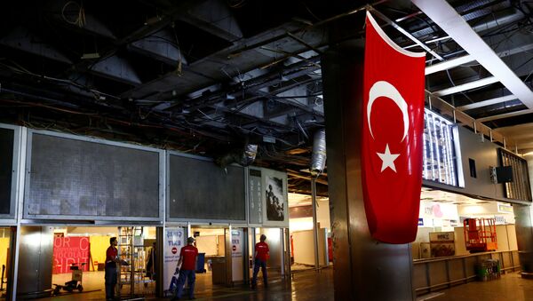 Attatürk-Flughafen in Istanbul nach dem Anschlag - Sputnik Afrique