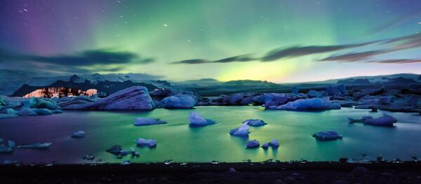 Des aurores boréales - Sputnik Afrique