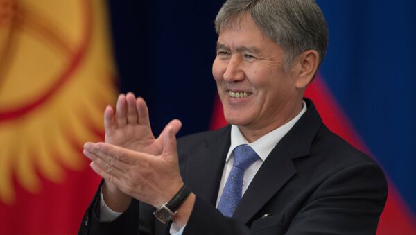 Président de la Kirghizie Almazbek  Atambaev - Sputnik Afrique