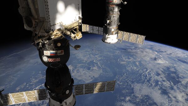 Trois nouveaux astronautes en route vers l'ISS - Sputnik Afrique