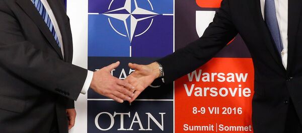 Logo for the upcoming NATO Warsaw summit 2016 - Sputnik Afrique
