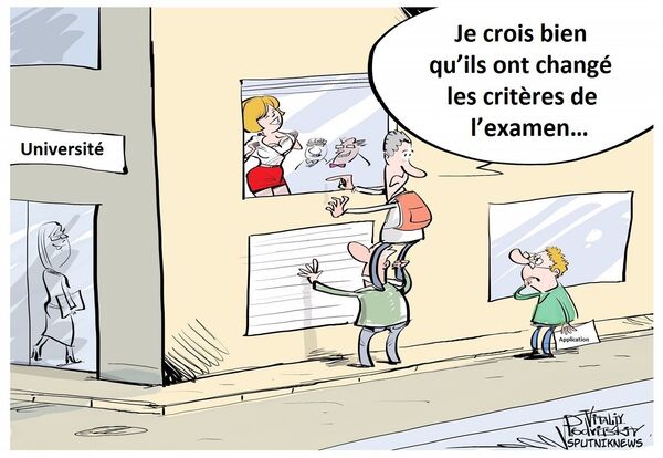 Décolleté à la place du diplôme - Sputnik Afrique