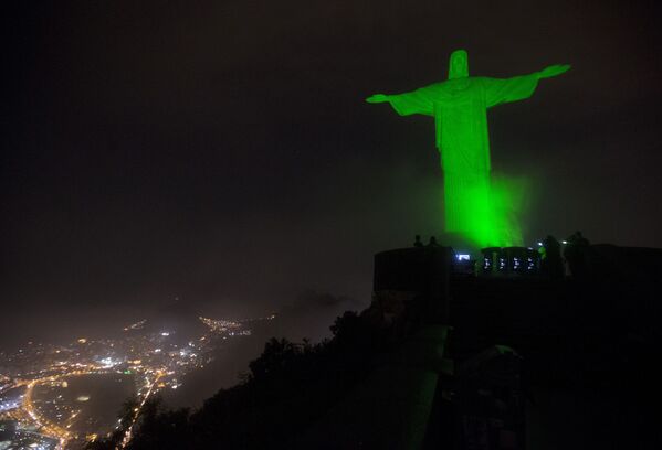 La statue du Christ Rédempteur à Rio, au Brésil. - Sputnik Afrique