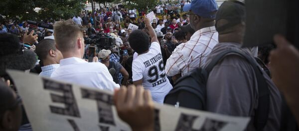 Violences policières: nouvelles manifestations aux Etats-Unis Violences policières: nouvelles manifestations aux Etats-Unis - Sputnik Afrique