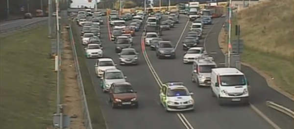 Maquiller sa voiture en ambulance pour éviter les bouchons - Sputnik Afrique