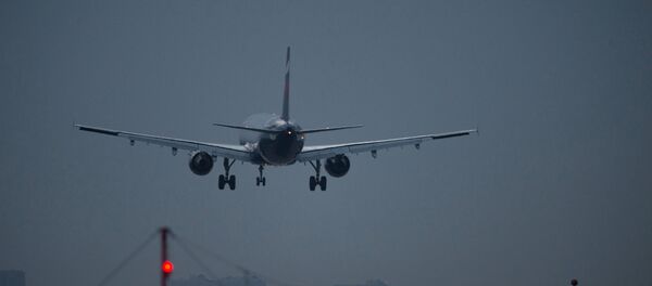 Un avion de ligne en atterrissage - Sputnik Afrique